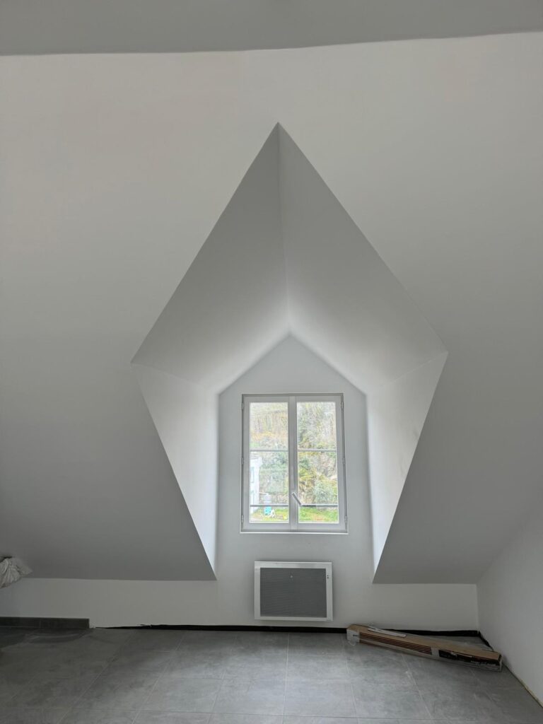 Arche en placo autour d'une fenetre